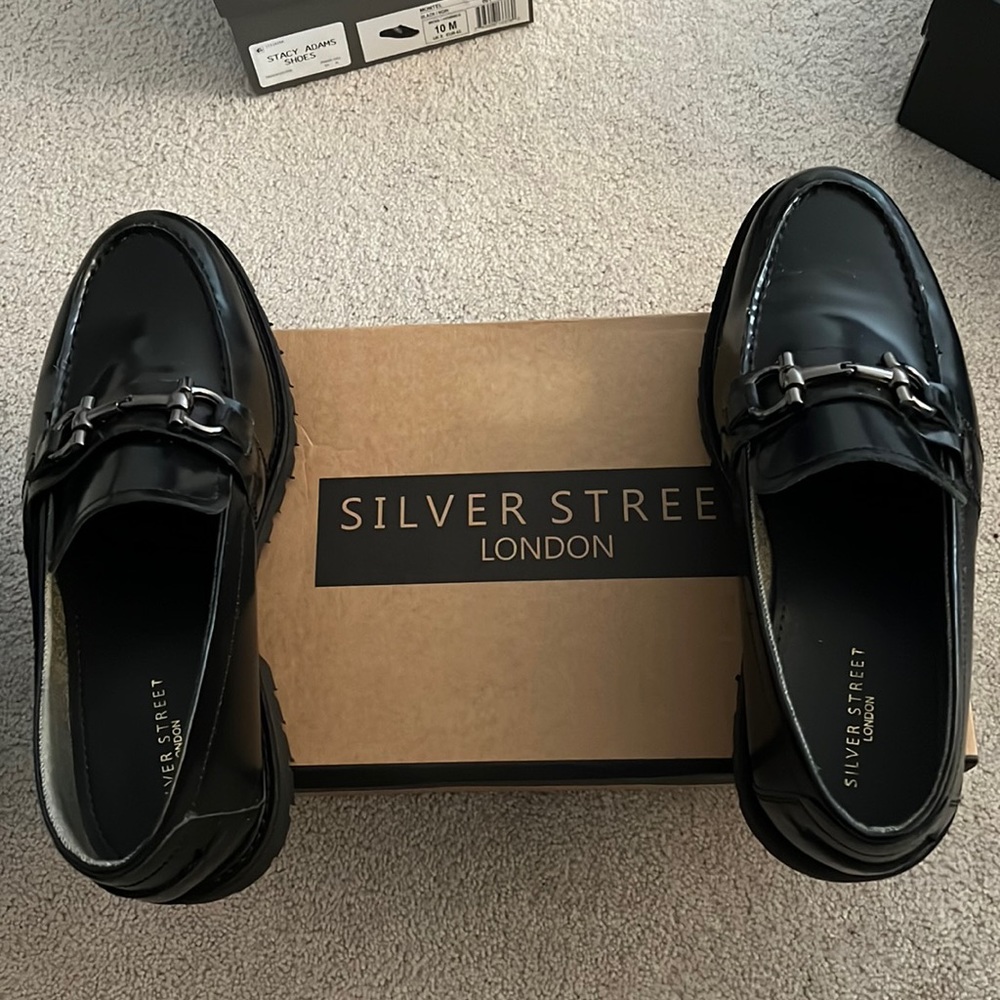 Silver Street London chunky sole trim Loafers in Black